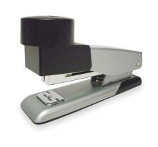 Engrapadora de Golpe Tira...