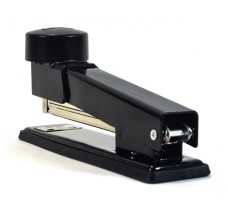 Engrapadora de Golpe, Media Tira, 25 Hojas, Grapas Estándar 24/6, Pilot