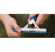 Jalador Limpia Vidrios Quick Release con Hoja de Hule de 18" (45 cm)